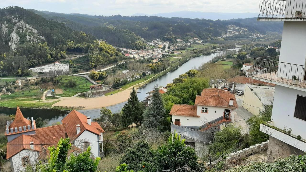 Hospedaria Lampiao Penacova Buitenkant foto